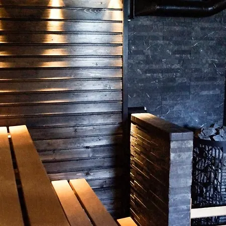 Kartanomajoitus Sofia & Angelique Пиексямяки