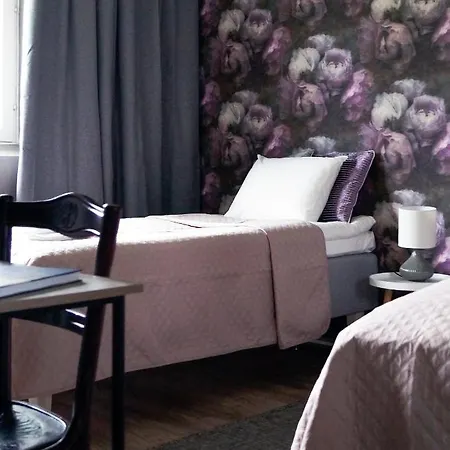 Kartanomajoitus Sofia & Angelique